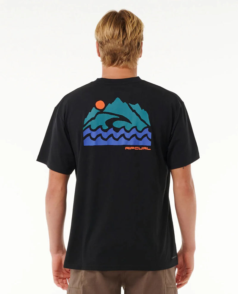 Load image into Gallery viewer, Rip Curl Men&#39;s VaporCool Search Trek T-Shirt Black 0K6MTE-0090
