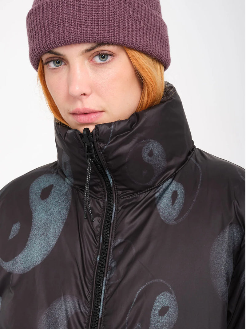 Load image into Gallery viewer, Volcom Women&#39;s Stone Sense Puff Jacket (Reversible) Black B1732404_BLK
