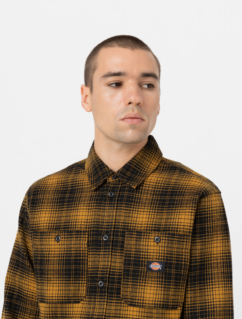 Load image into Gallery viewer, Dickies Evansville Long Sleeve Shirt Dried Tobacco DK0A4XGTF991
