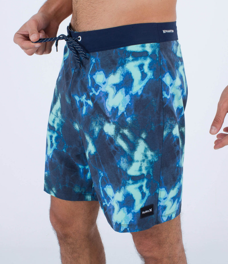 Load image into Gallery viewer, Hurley Phantom Eco Classic Boardshort 18&quot; Obsidian MBS0011560-H451
