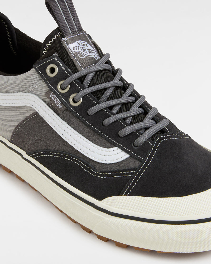 Load image into Gallery viewer, Vans Men&#39;s MTE Old Skool Waterproof Black/Pewter/White VN000CVNBH4
