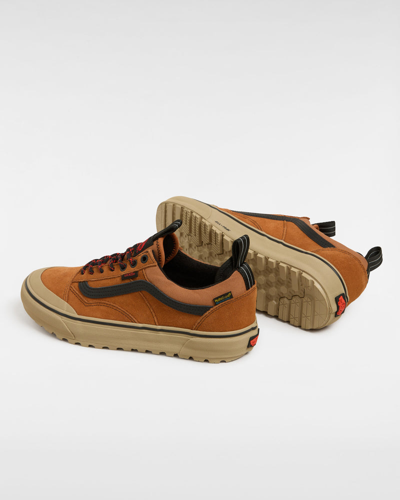 Load image into Gallery viewer, Vans Men&#39;s MTE Old Skool Waterproof Insulated Shoes Glazed Ginger VN000CVNN1Z
