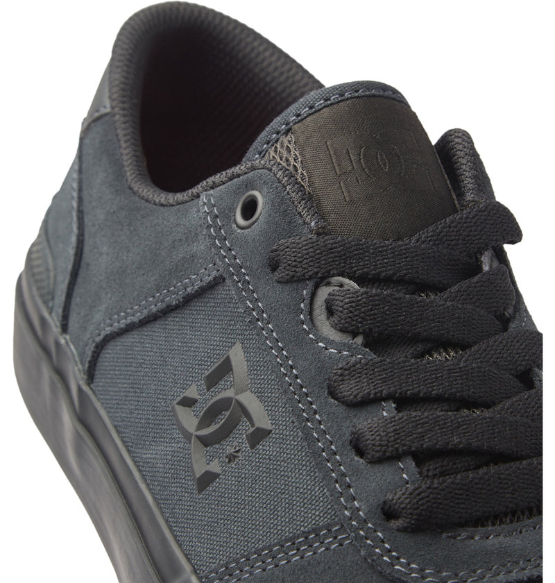 Load image into Gallery viewer, DC Men&#39;s Teknic S Skate Shoes Grey/Black/Grey ADYS300739-GBG
