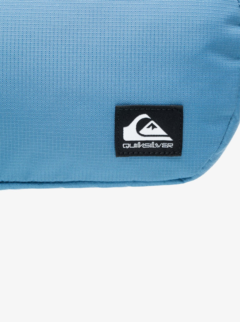 Load image into Gallery viewer, Quiksilver Men&#39;s Pubjug 2.0 Waist Pack Coronet Blue EQYBA03187-BLQ0
