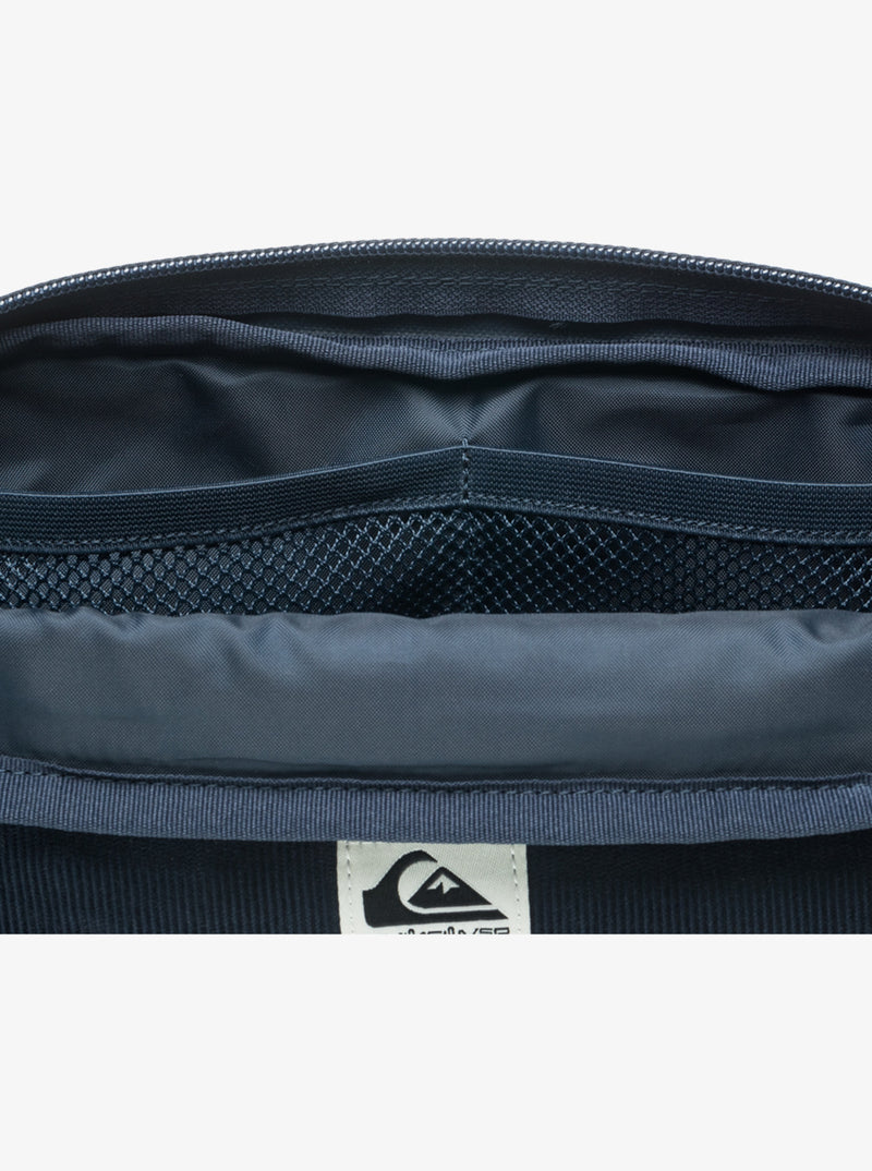 Load image into Gallery viewer, Quiksilver Men&#39;s Pubjug 2.0 Waist Pack Dark Navy EQYBA03187-KTP0
