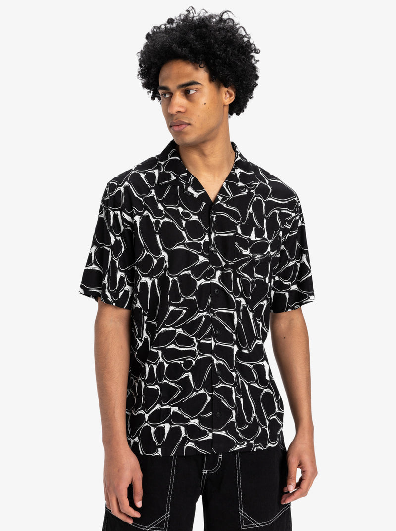 Load image into Gallery viewer, Quiksilver Men&#39;s Mercury Chrome Short Sleeves Shirt Black Mercury Chrome EQYWT04626-KVJ6
