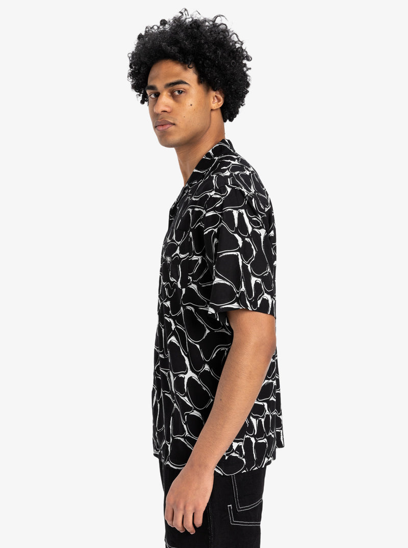 Load image into Gallery viewer, Quiksilver Men&#39;s Mercury Chrome Short Sleeves Shirt Black Mercury Chrome EQYWT04626-KVJ6
